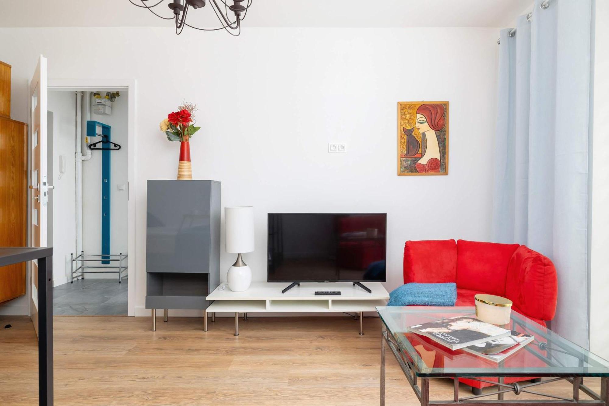 Colorful Studio Near The Spodek Arena In Katowice By Noclegi Renters Luaran gambar